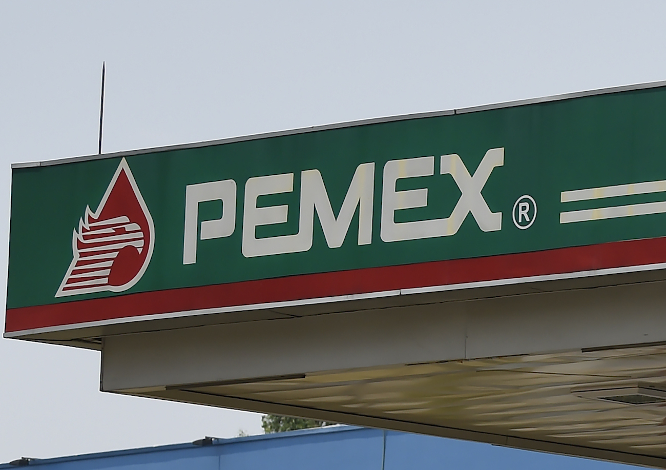 Pemex Mexico Gasoline Oil Gas Metal advertising sign 12 Inches White 